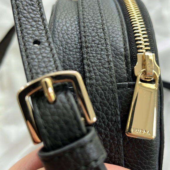 NEW FURLA round black crossbody bag - Picture 5 of 6